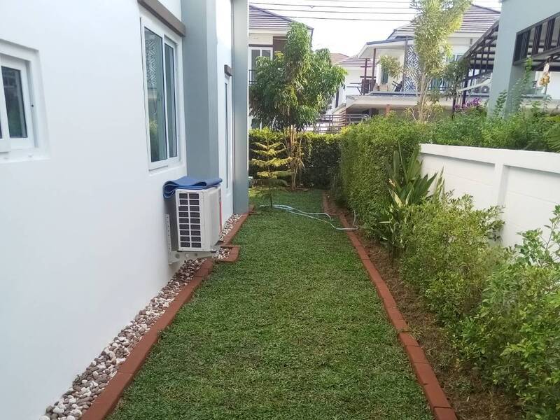 รับปูหญ้าปทุมธานี หญ้านวลน้อย ญี่ปุ่น มาเลเซีย โทร 0654789716